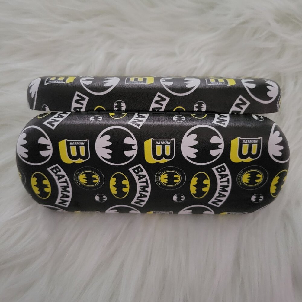 Batman Hard Shell Eyeglasses Case - Picture 4 of 4